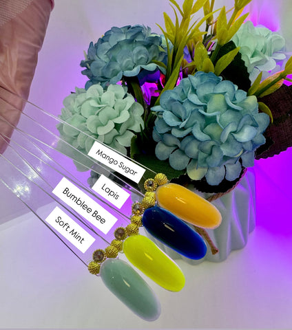 COLECCIÓN TROPICAL VIBES